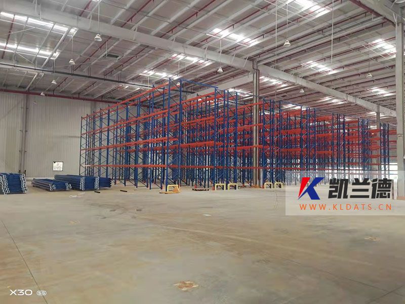 重庆某企业合作（横梁货架）