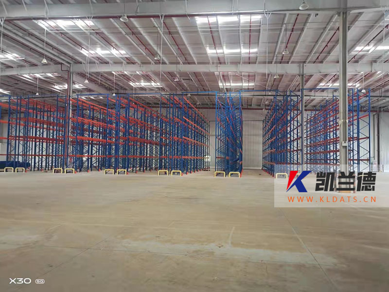 重庆某企业合作（横梁货架）