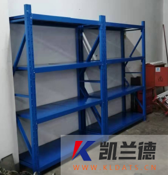 某企业合作中型货架