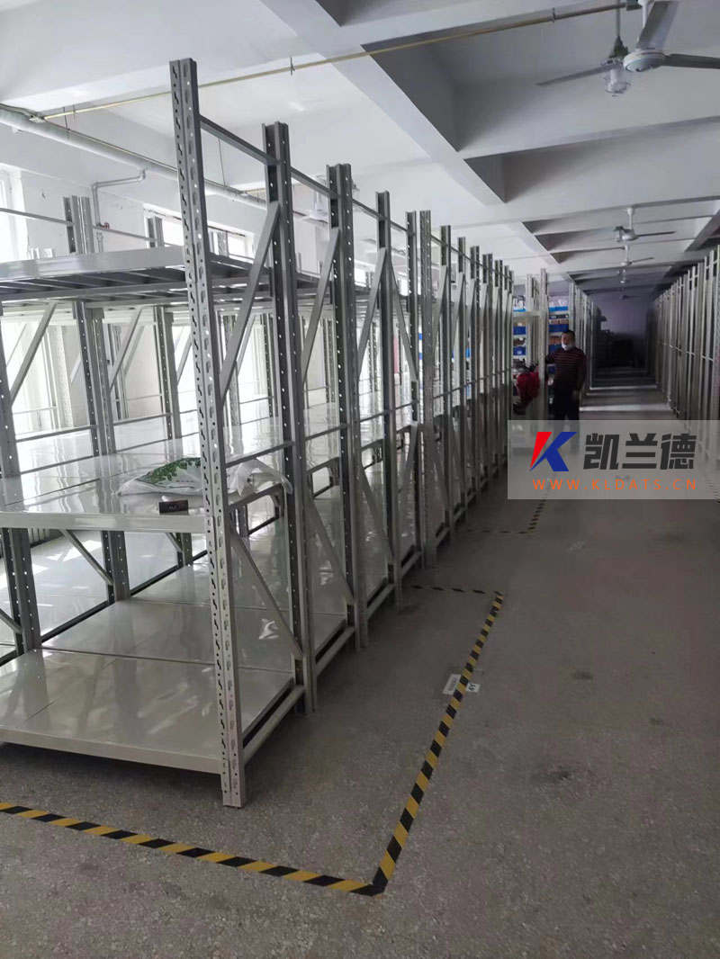 某企业合作层板货架