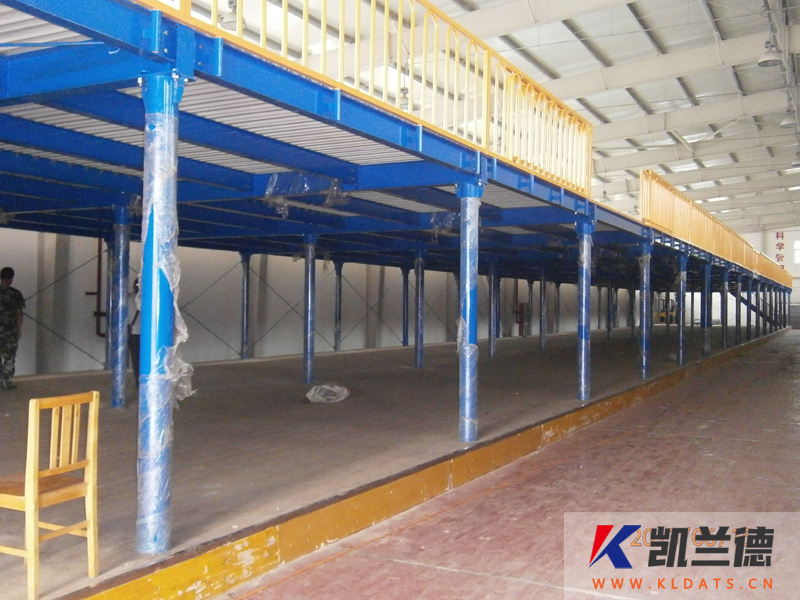 Platform shelves-001