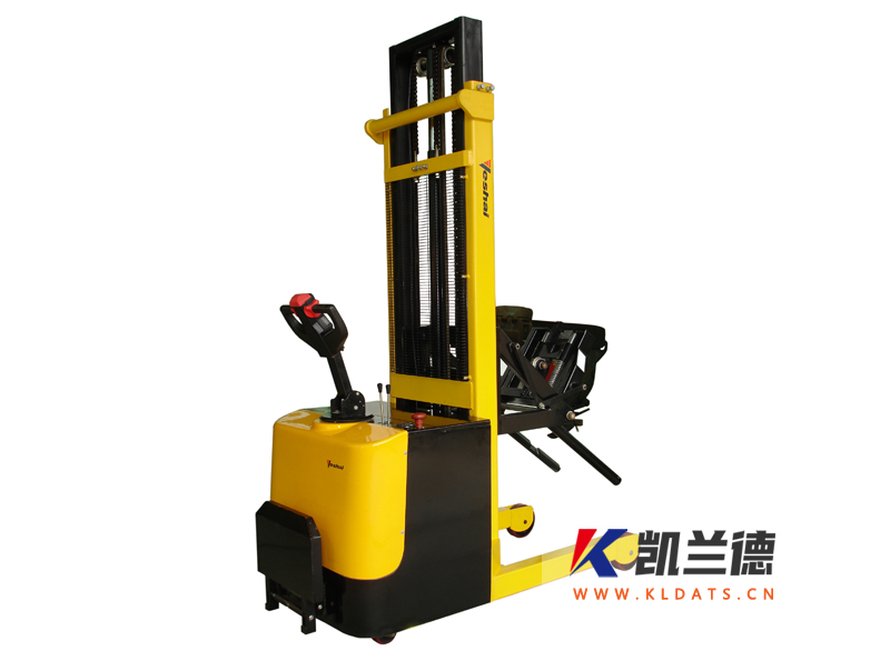 The VH - WDS all-electric cans stacking cars